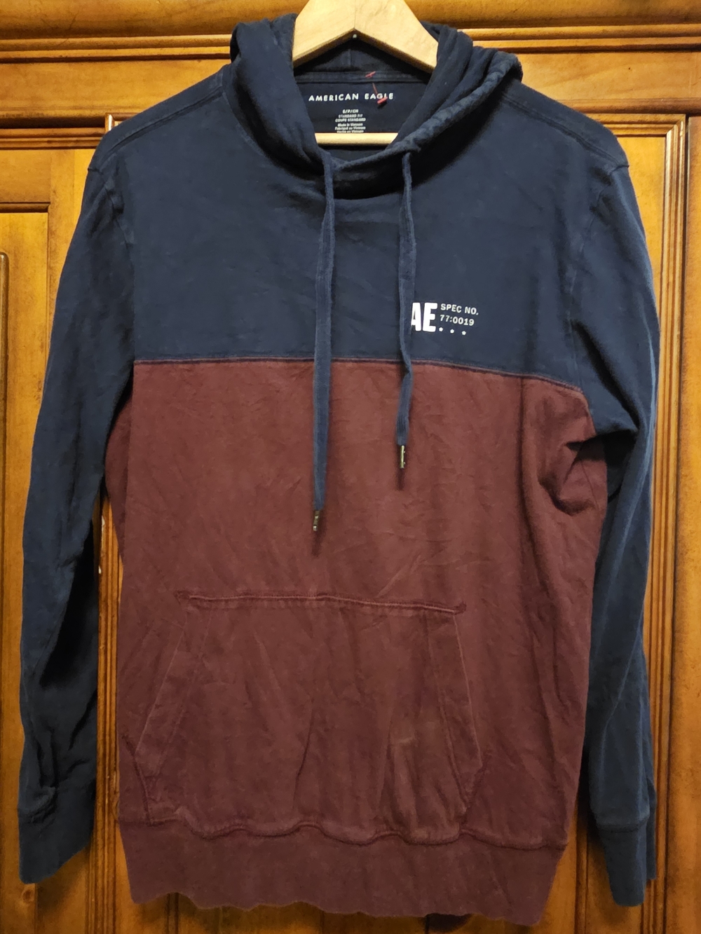 American Eagle Outfitters Navy and Burgundy Colorblock Pullover Hoodie